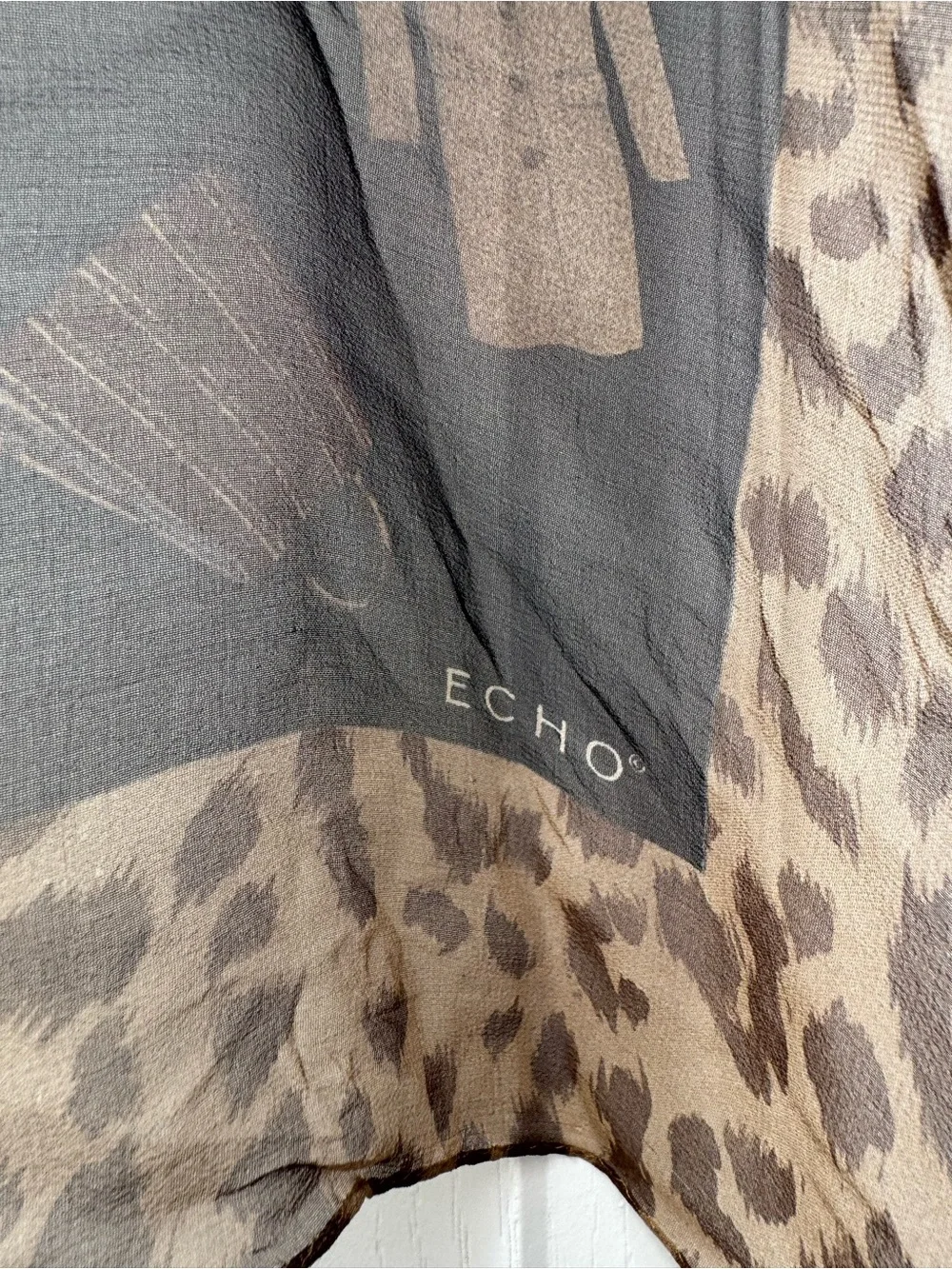 Vintage Echo sheer novelty scarf